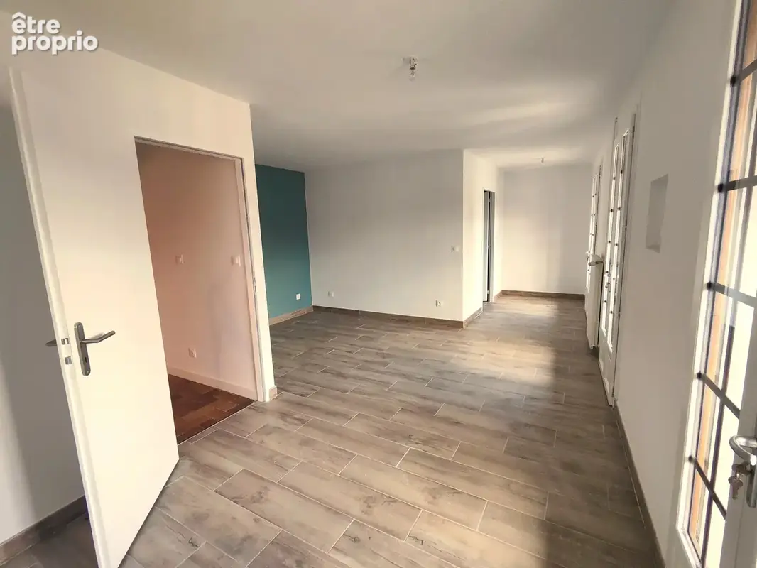 Belle maison de ville avec balcons - photo 7