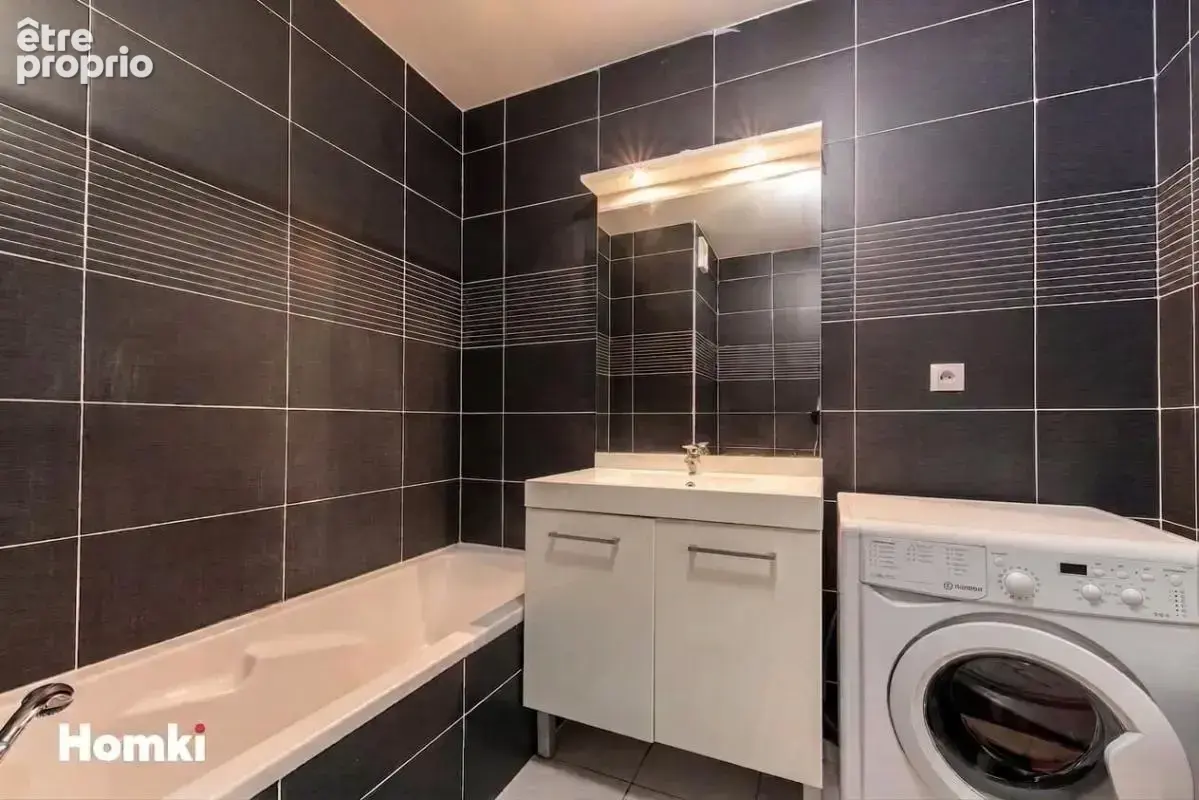 Studio de 20.57 m² avec balcon à Tassin-la-Demi-Lune 69160, Avenue Georges Clemenceau - photo 4