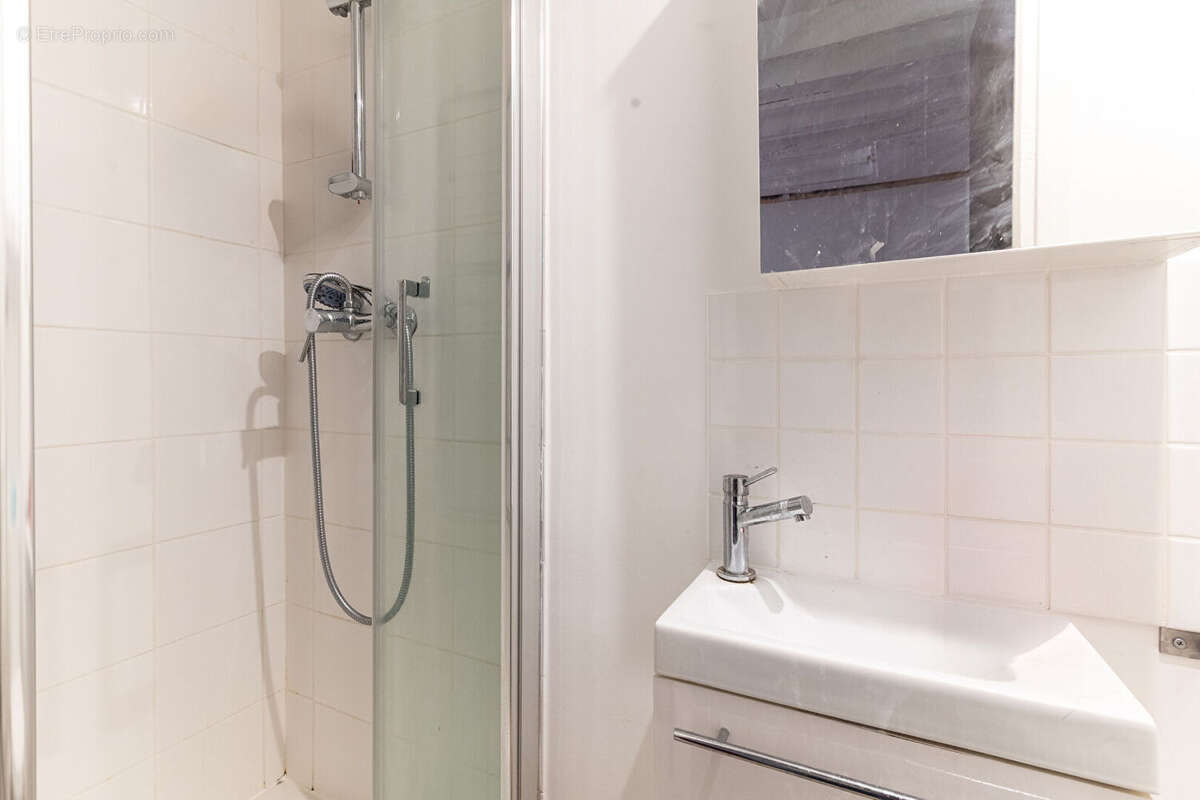 Appartement à PARIS-12E