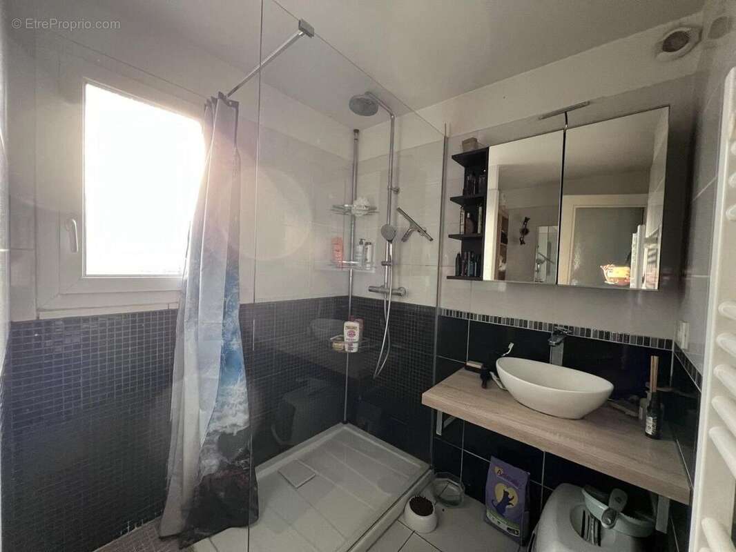 Photo 9 - Appartement à PUGET-SUR-ARGENS