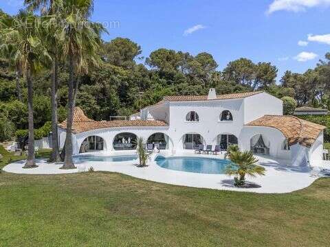 Maison à MOUGINS