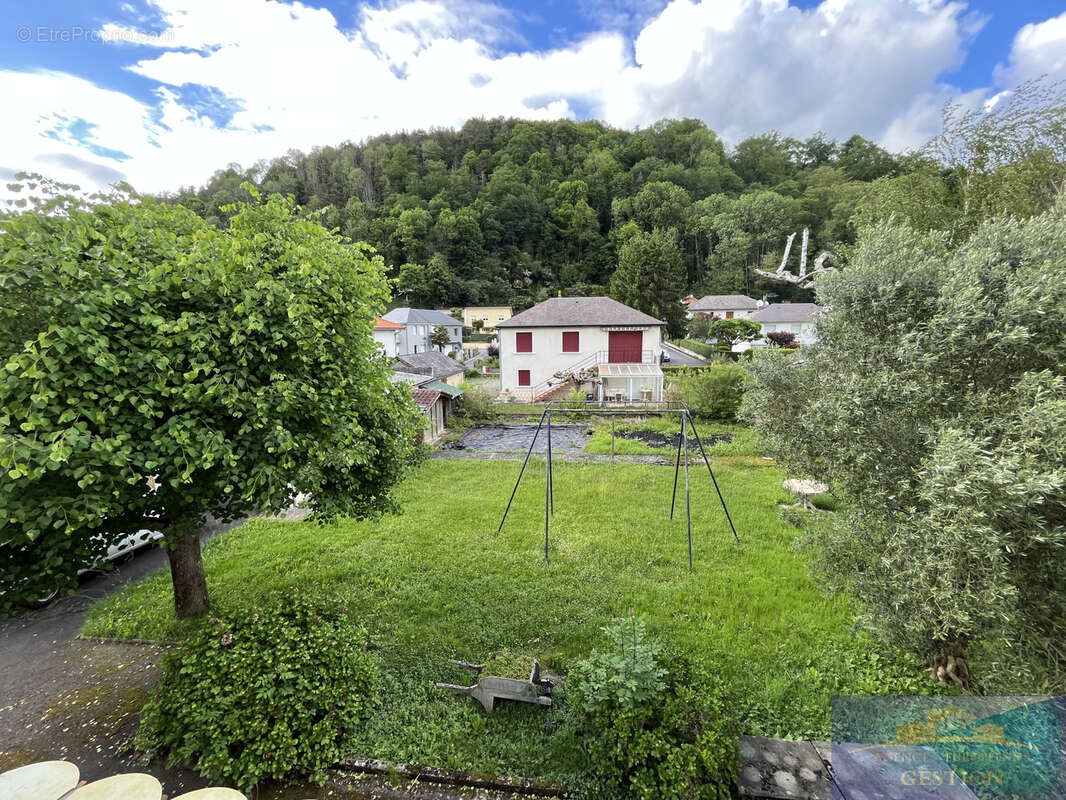 Maison à SAINT-PE-DE-BIGORRE