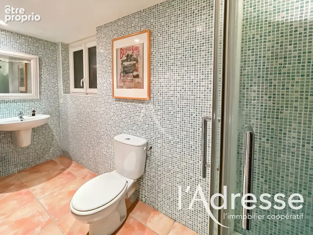 Maison Le Beausset - 6 pièces - 202 m2 - photo 17