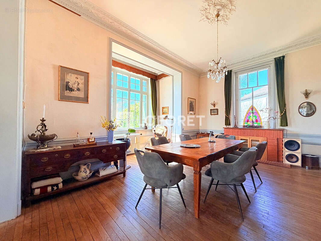 Maison  bourgeoise art déco au centre ville de Vouziers - photo 3