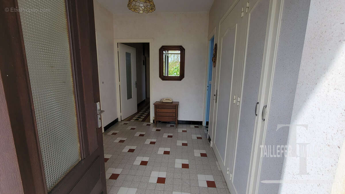 Maison 96 m² à Champs-Romain  - photo 7