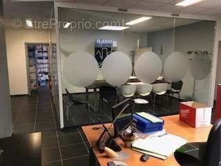 Commerce à MANDELIEU-LA-NAPOULE