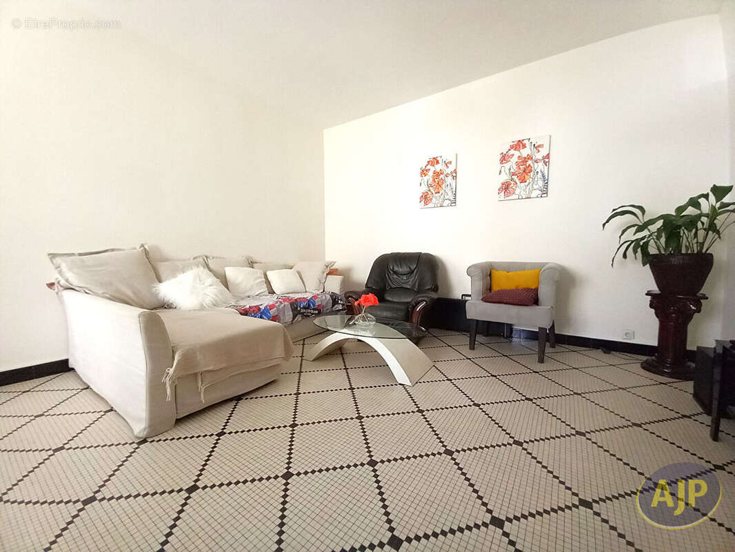 Maison à LESPARRE-MEDOC