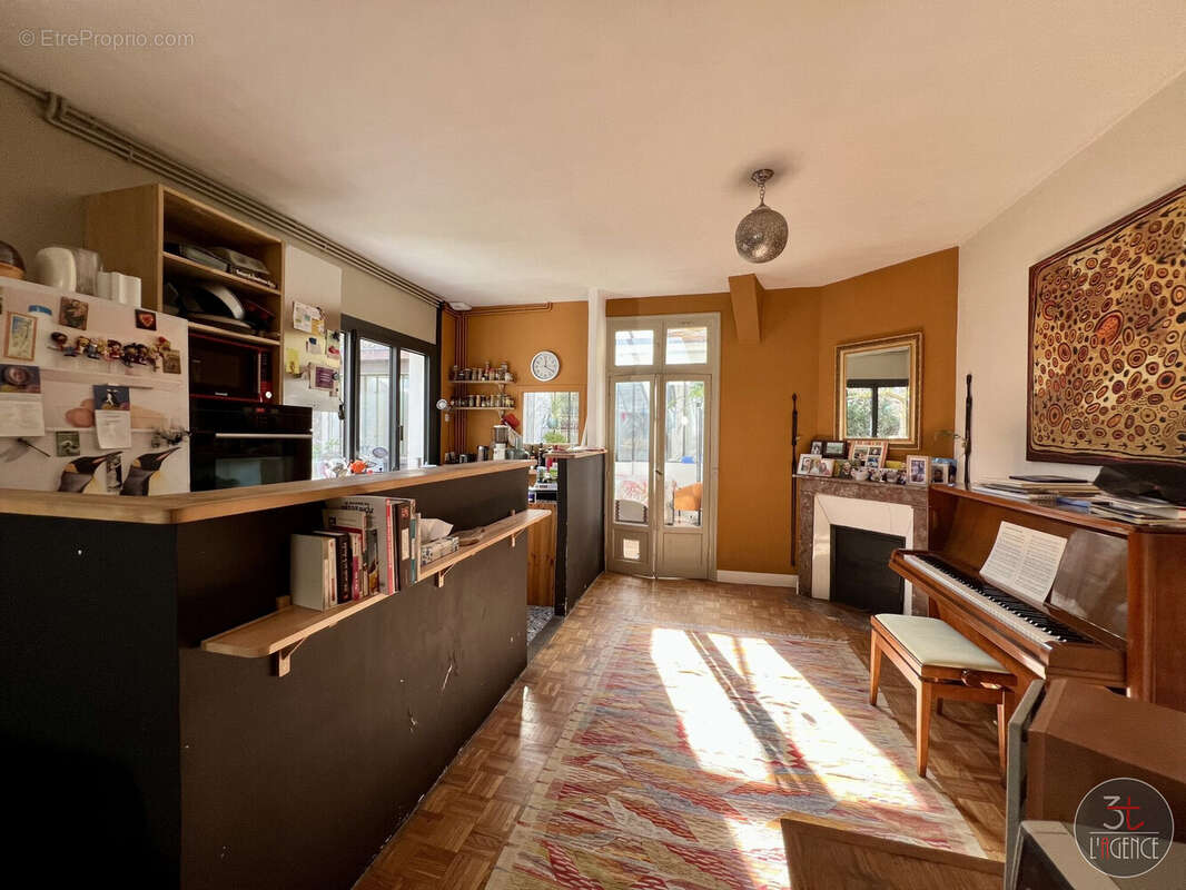 Maison à FONTENAY-SOUS-BOIS