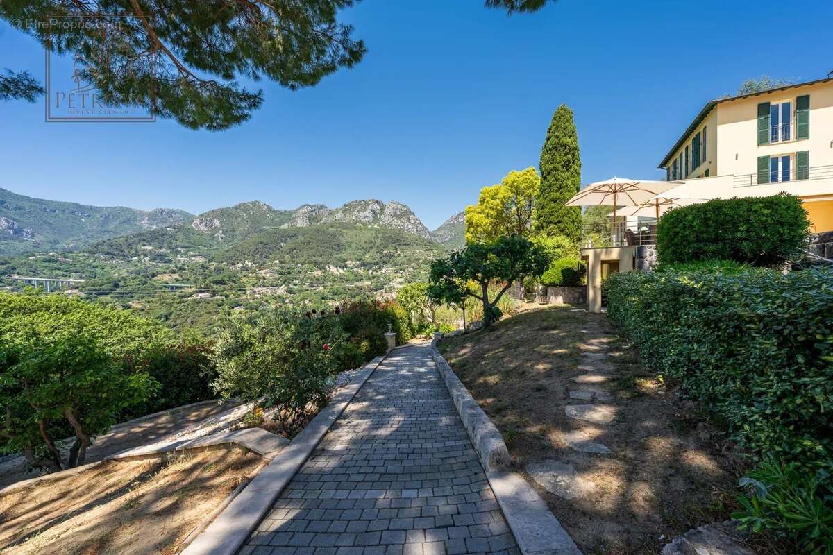 Maison à MENTON