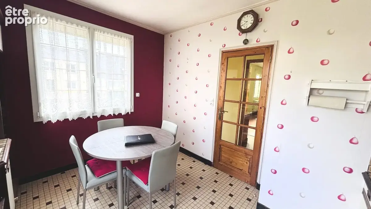 Maison 4 pièces 91 m² à vendre à Mayenne (53100) - photo 4