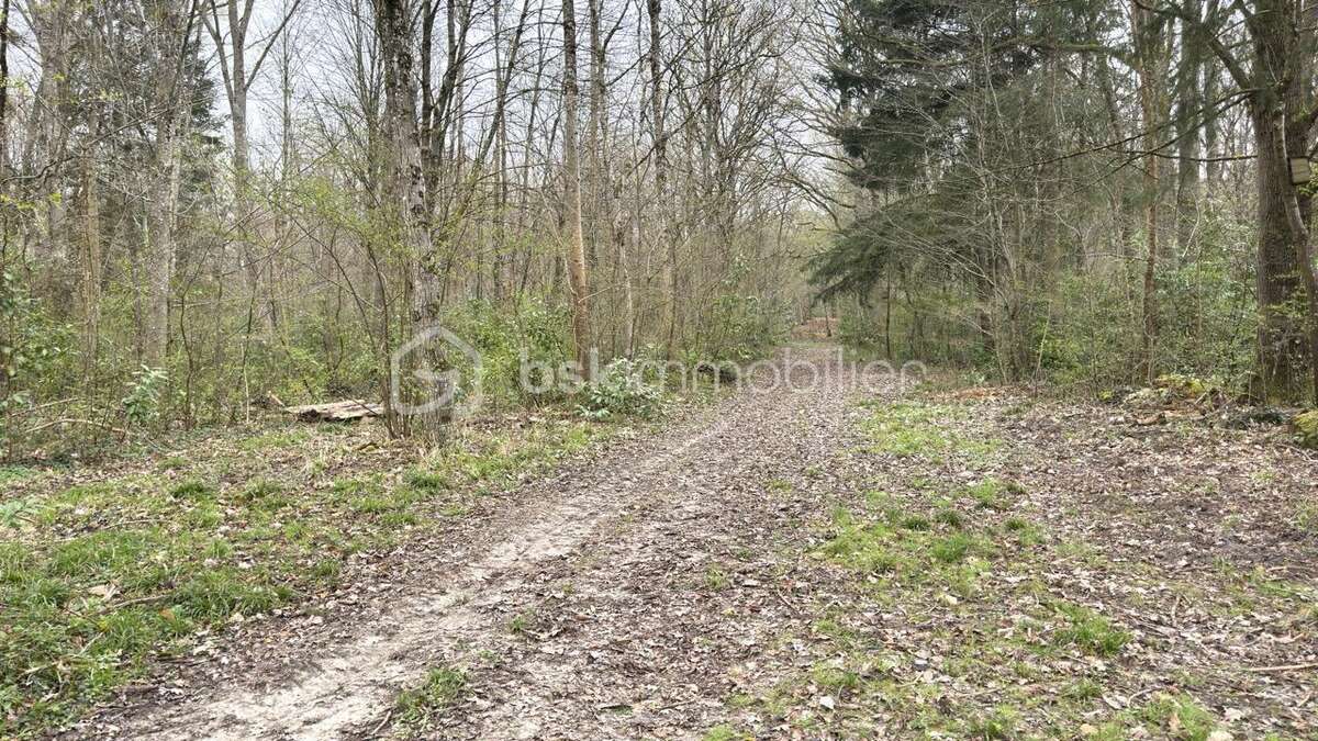 Terrain à LA FERTE-SOUS-JOUARRE