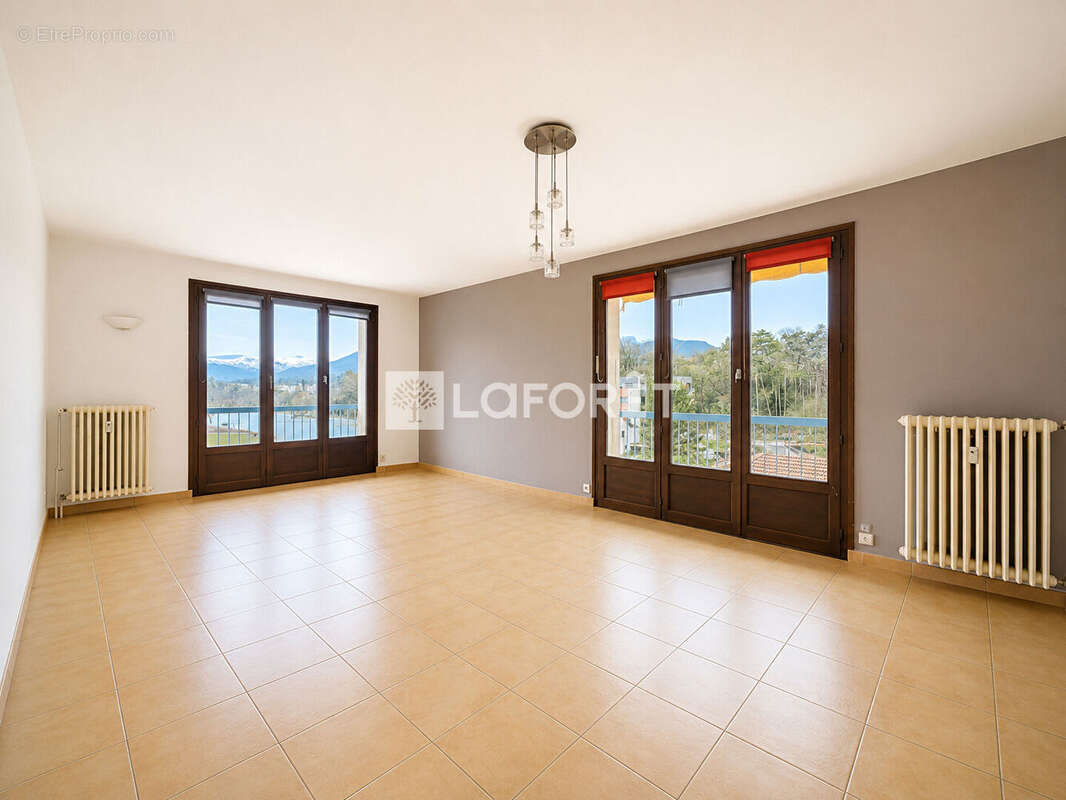 Appartement à LA RAVOIRE