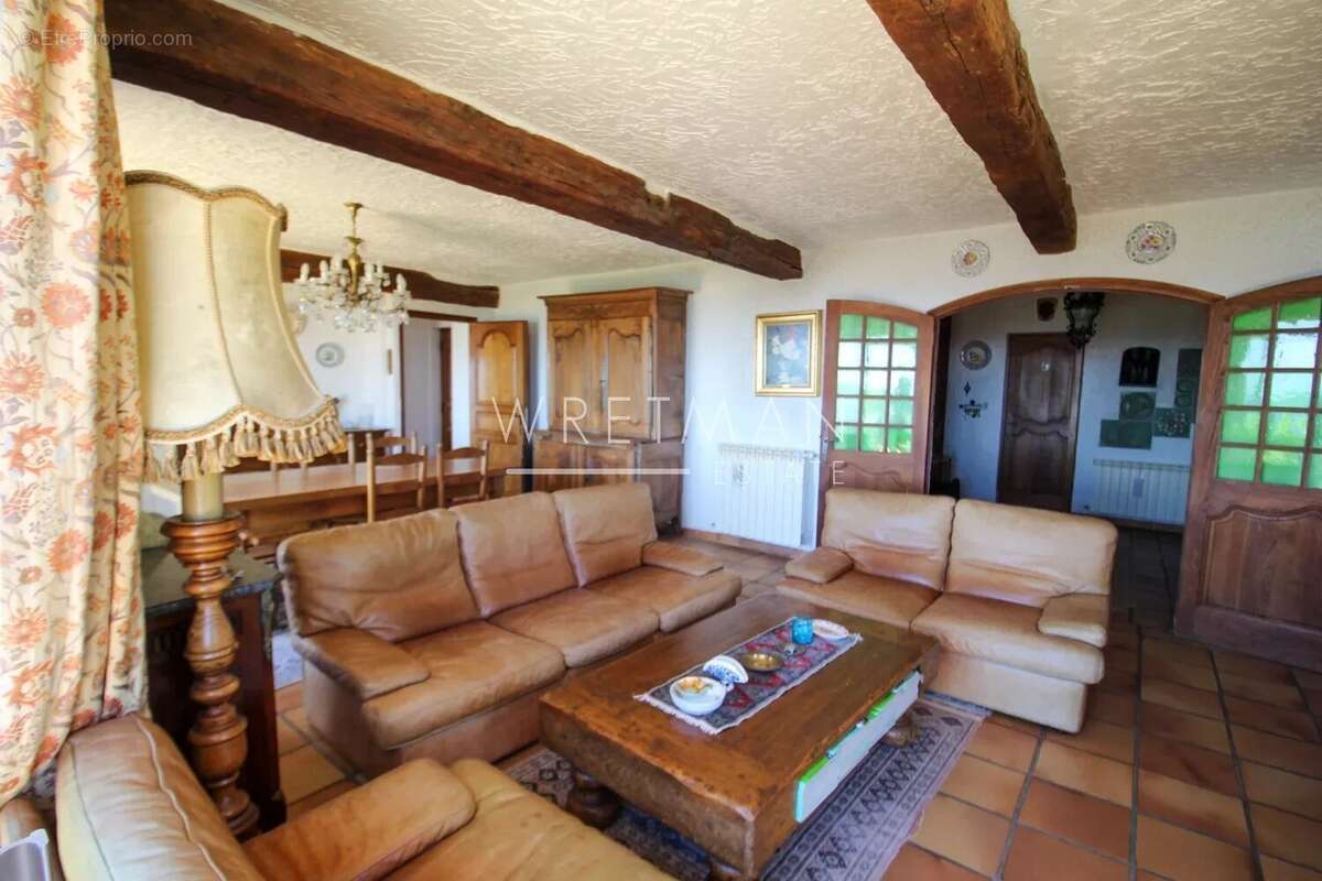 Maison à SPERACEDES