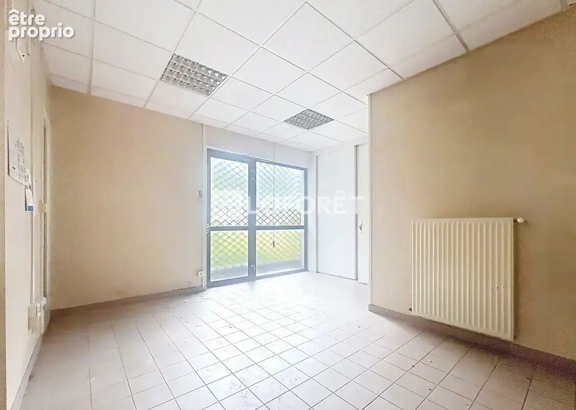 Calais - immeuble de rapport 236 m² - local commercial + appartement - comble - cave - jardin - photo 6