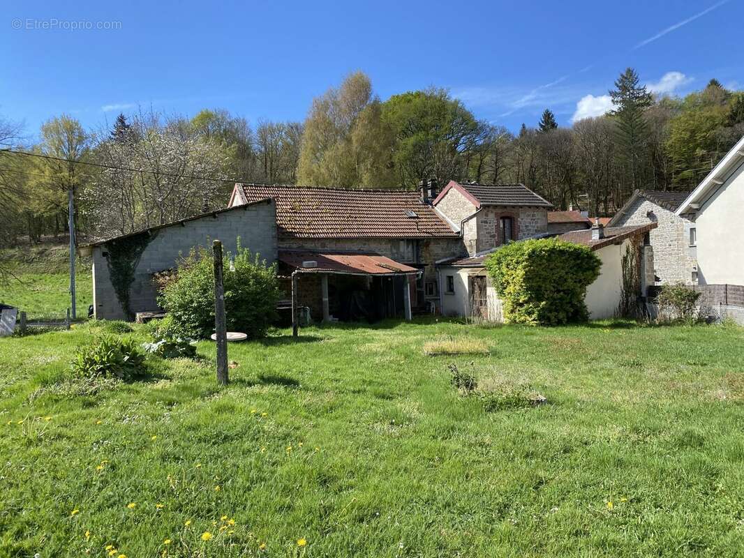 Maison à PEYRAT-LE-CHATEAU