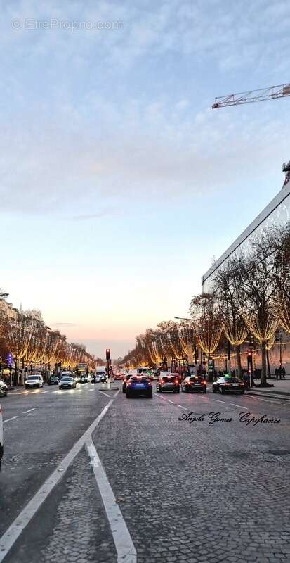 Commerce à PARIS-16E
