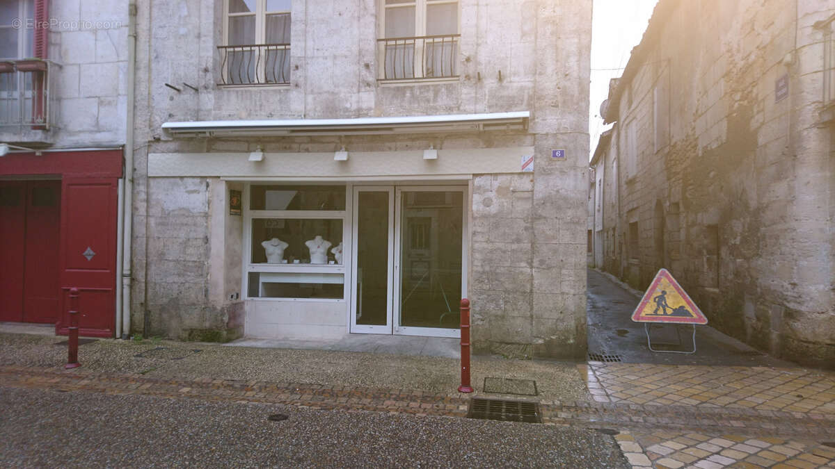 Commerce à BRANTOME