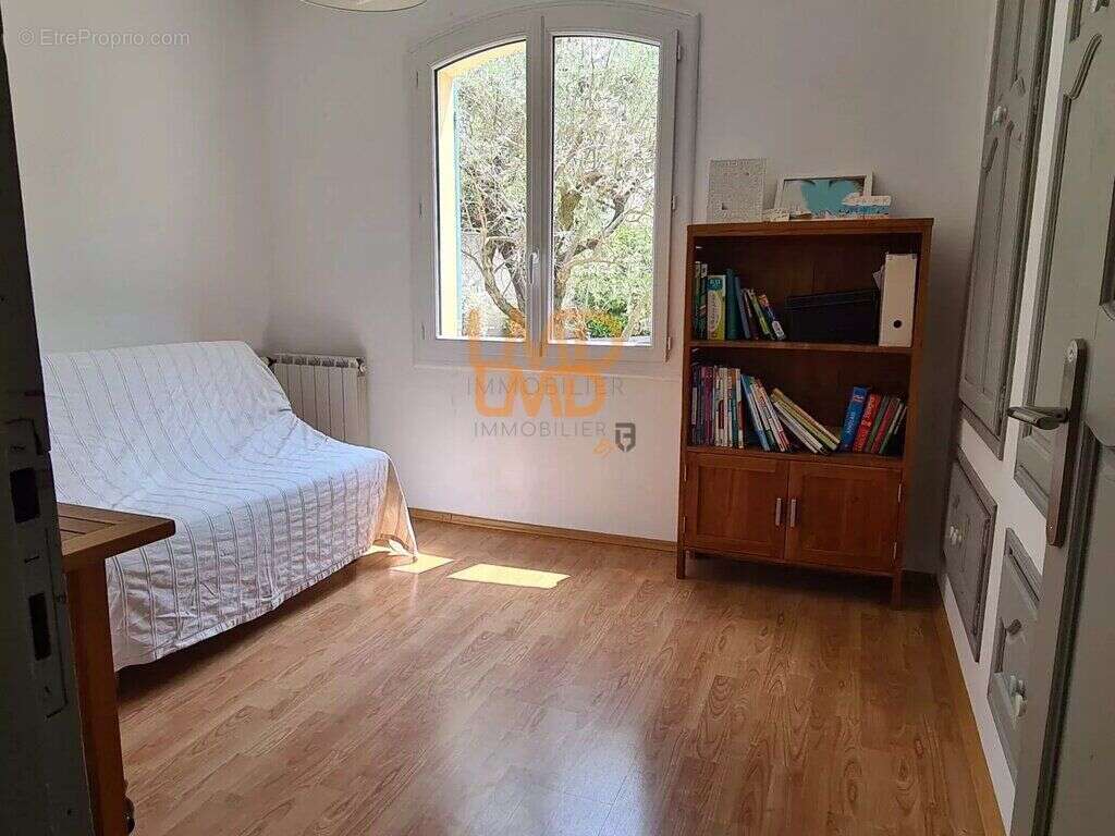 Maison à CAUMONT-SUR-DURANCE