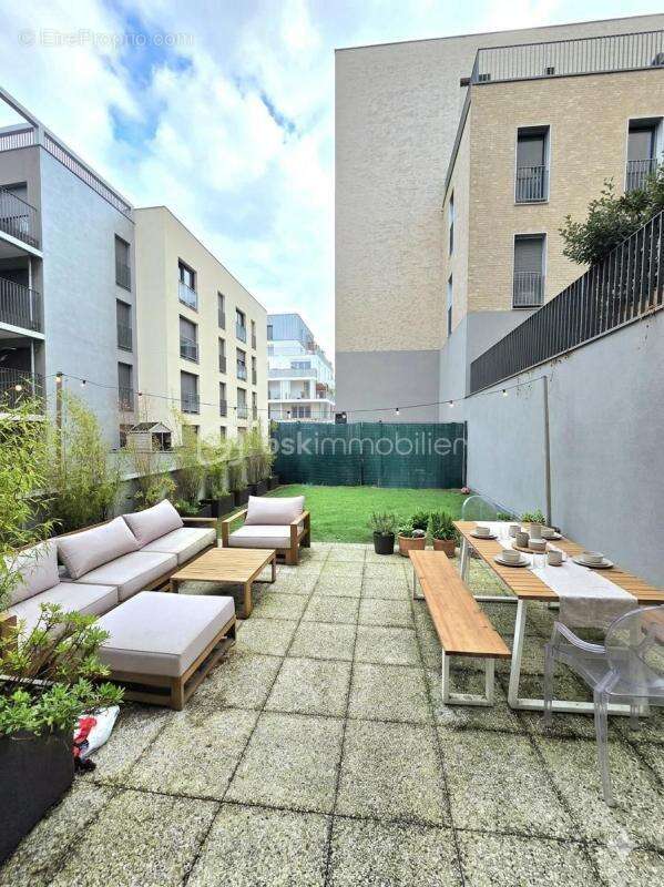 Appartement à RUEIL-MALMAISON