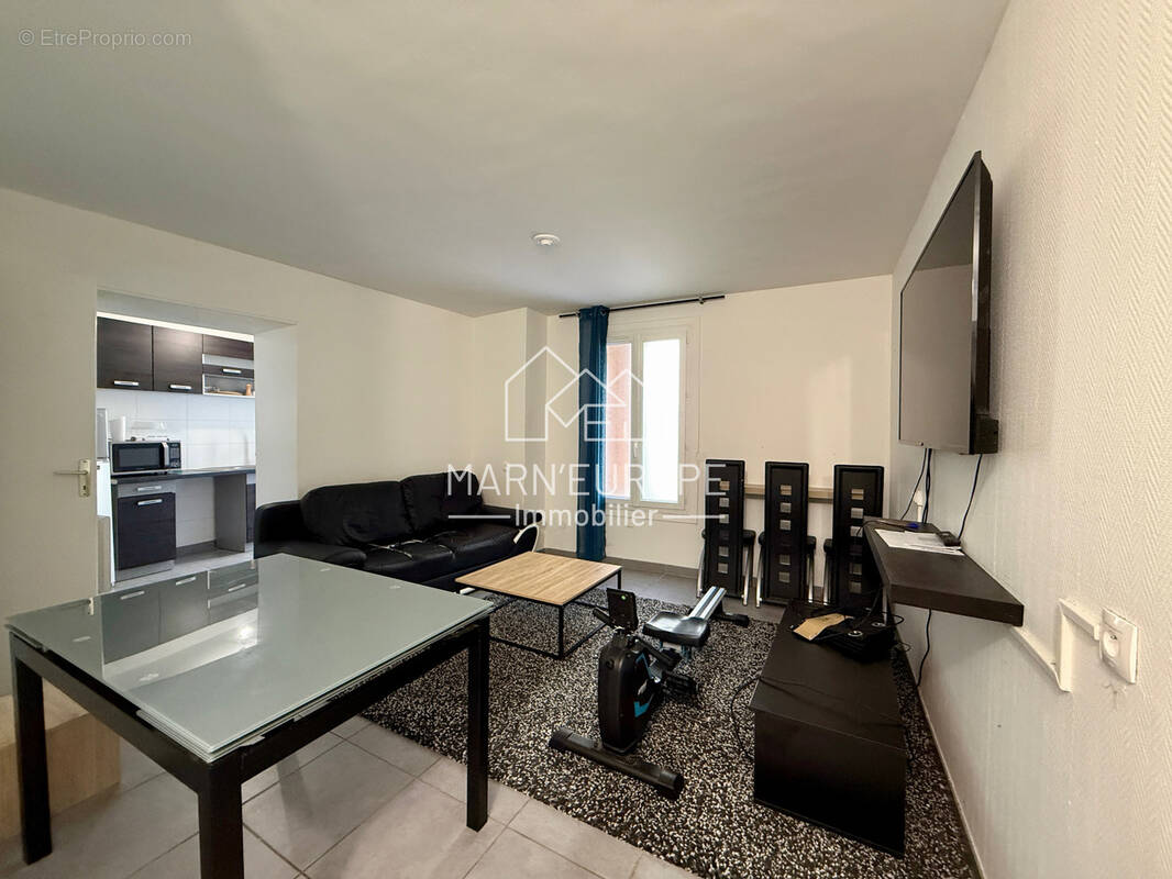 Appartement à ESBLY