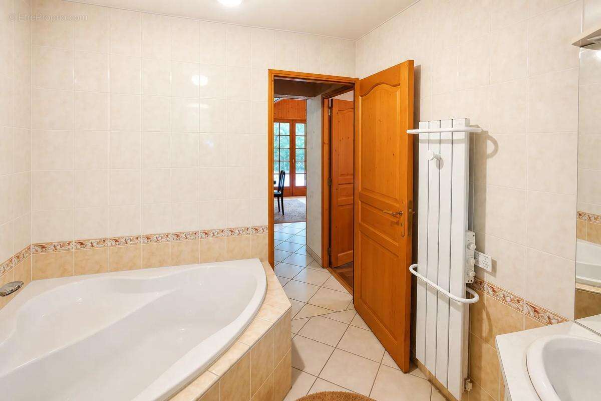 Charmante maison 5 pièces 94 m² à Glisolles - photo 13