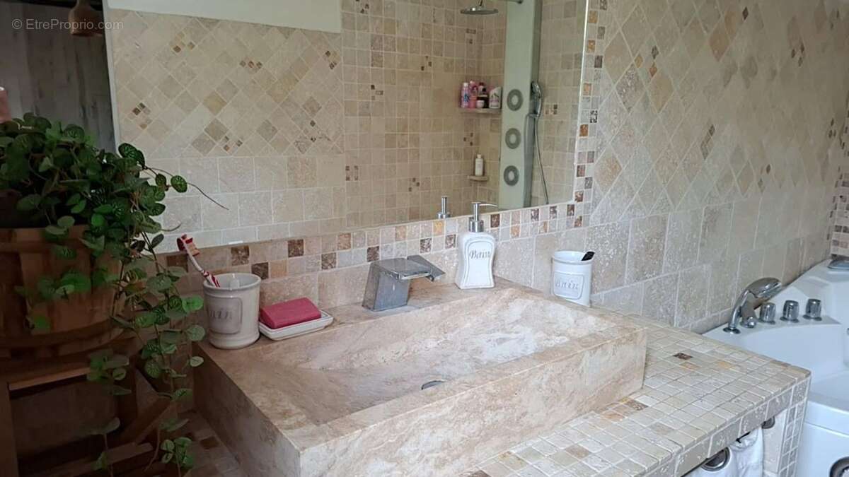 Maison à ROCHEFORT-DU-GARD