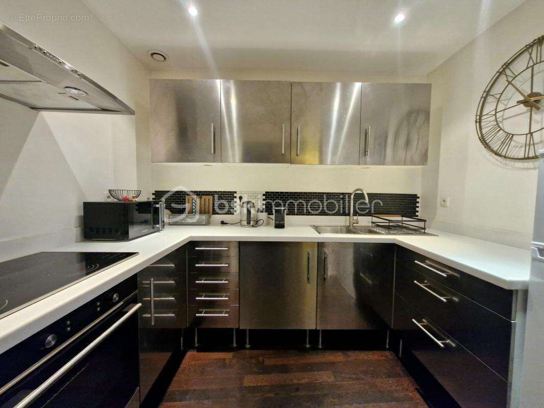 Appartement d'exeption,4e et dernier étage, calme, climatisé, terrasse de 11 m2, vue sur les toits, au cœur des Carmes - photo 7