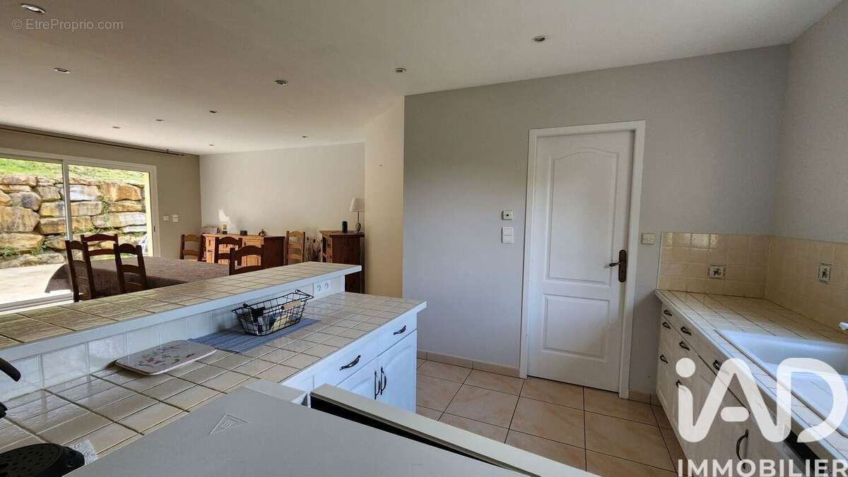 Photo 8 - Maison à SAINT-GEORGES-DE-MONTCLARD