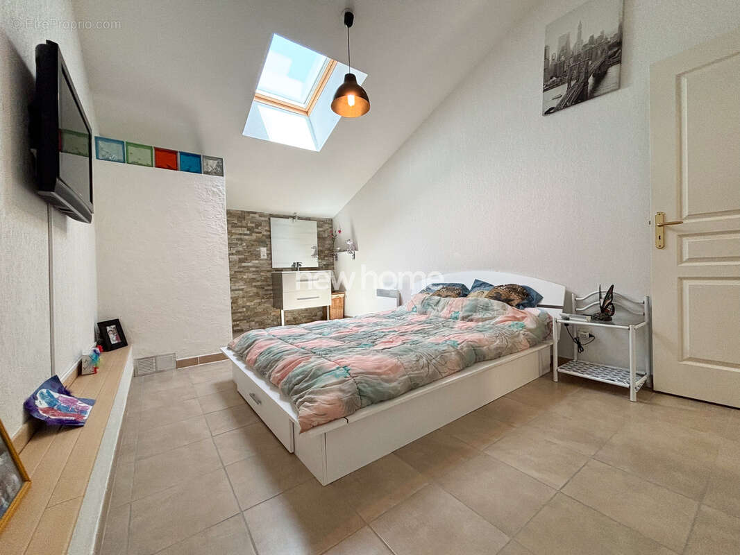 Appartement à LORGUES