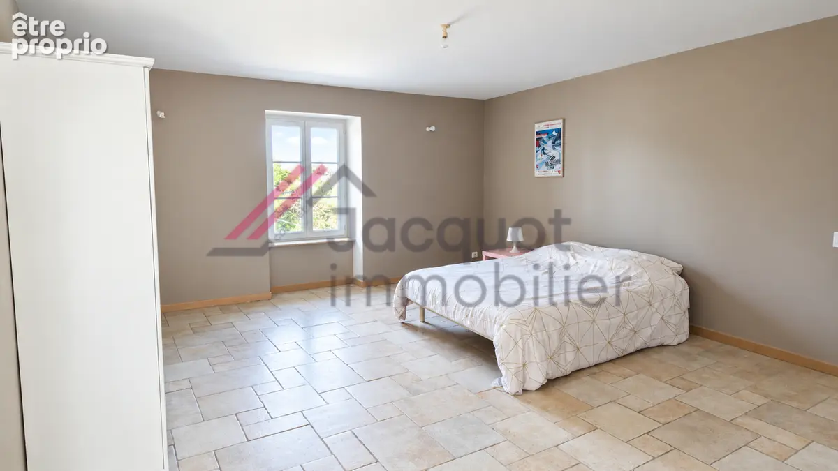 Maison 4 pièces 122 m² à vendre à Lons-Le-Saunier (39000) - photo 7