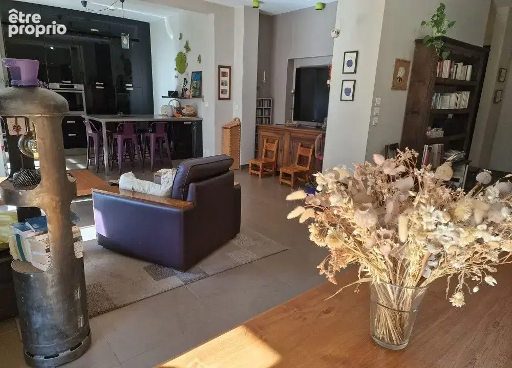 Monplaisir - appartement familial 220 m² - métro sans-soucis - photo 3