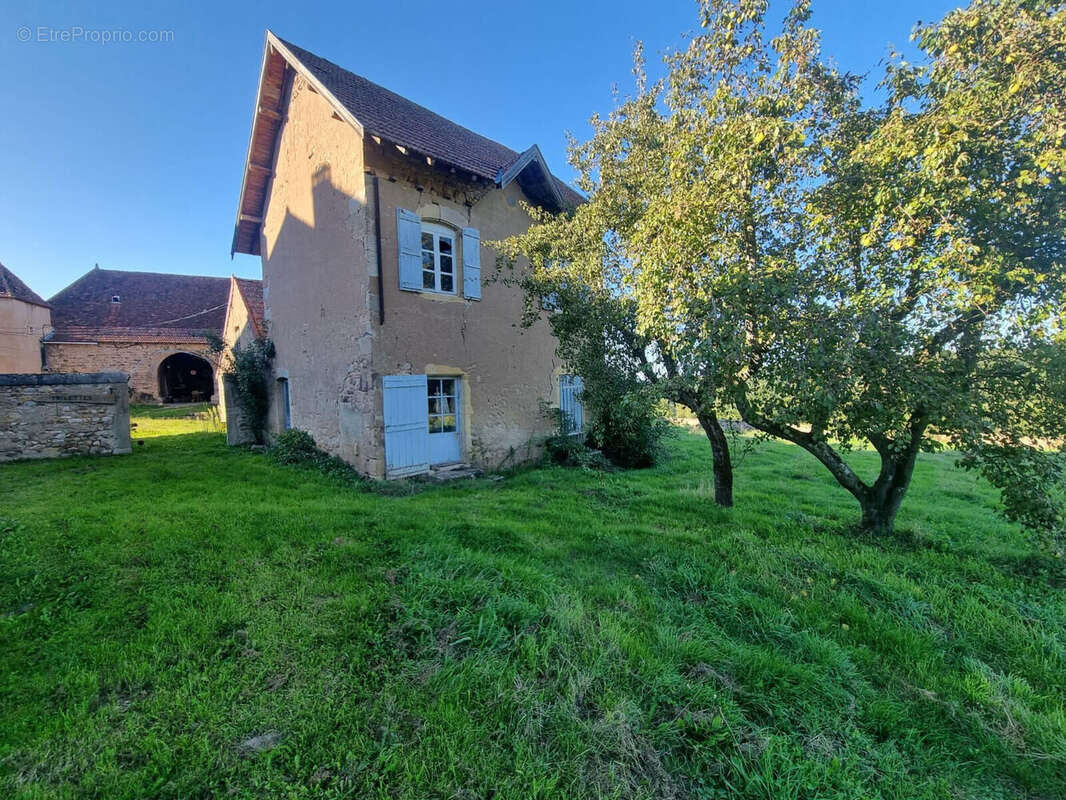 Photo 4 - Maison à SAINT-SYMPHORIEN-DES-BOIS