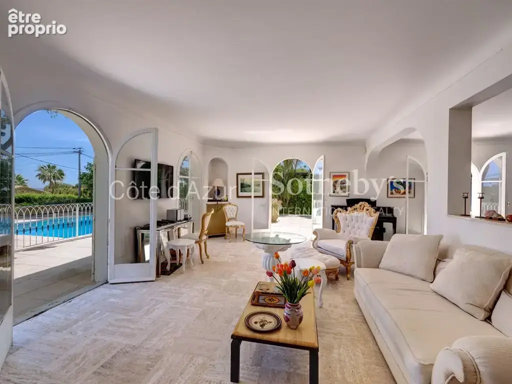 Cap d’Antibes villa avec vue mer piscine et fort potentiel à quelques pas du littoral - photo 6