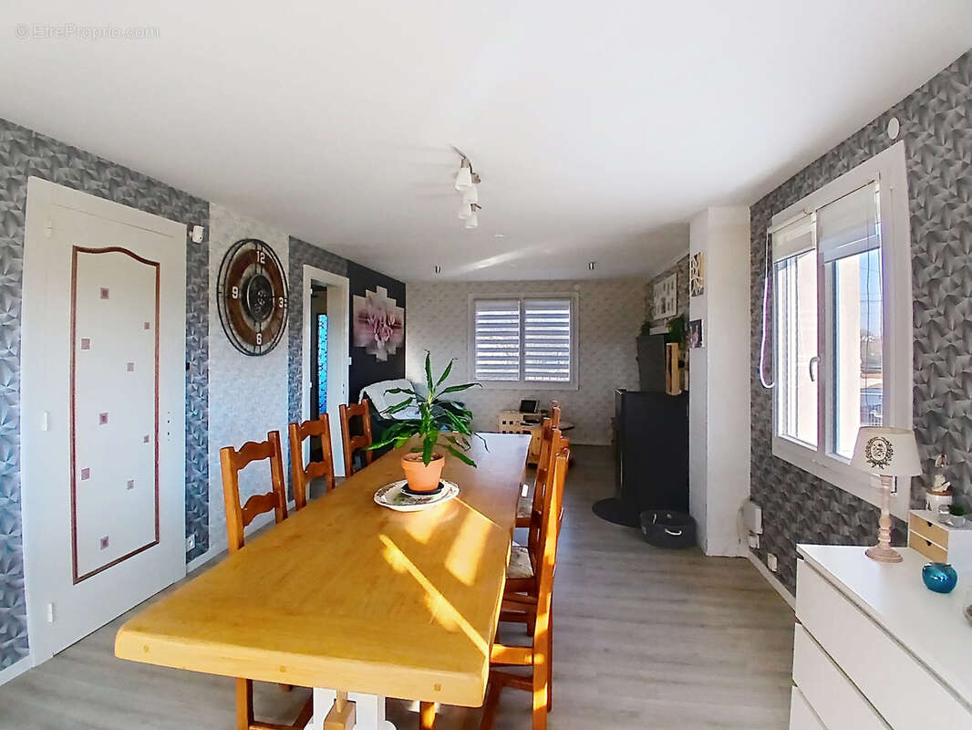 Maison à L&#039;ISLE-SUR-LE-DOUBS