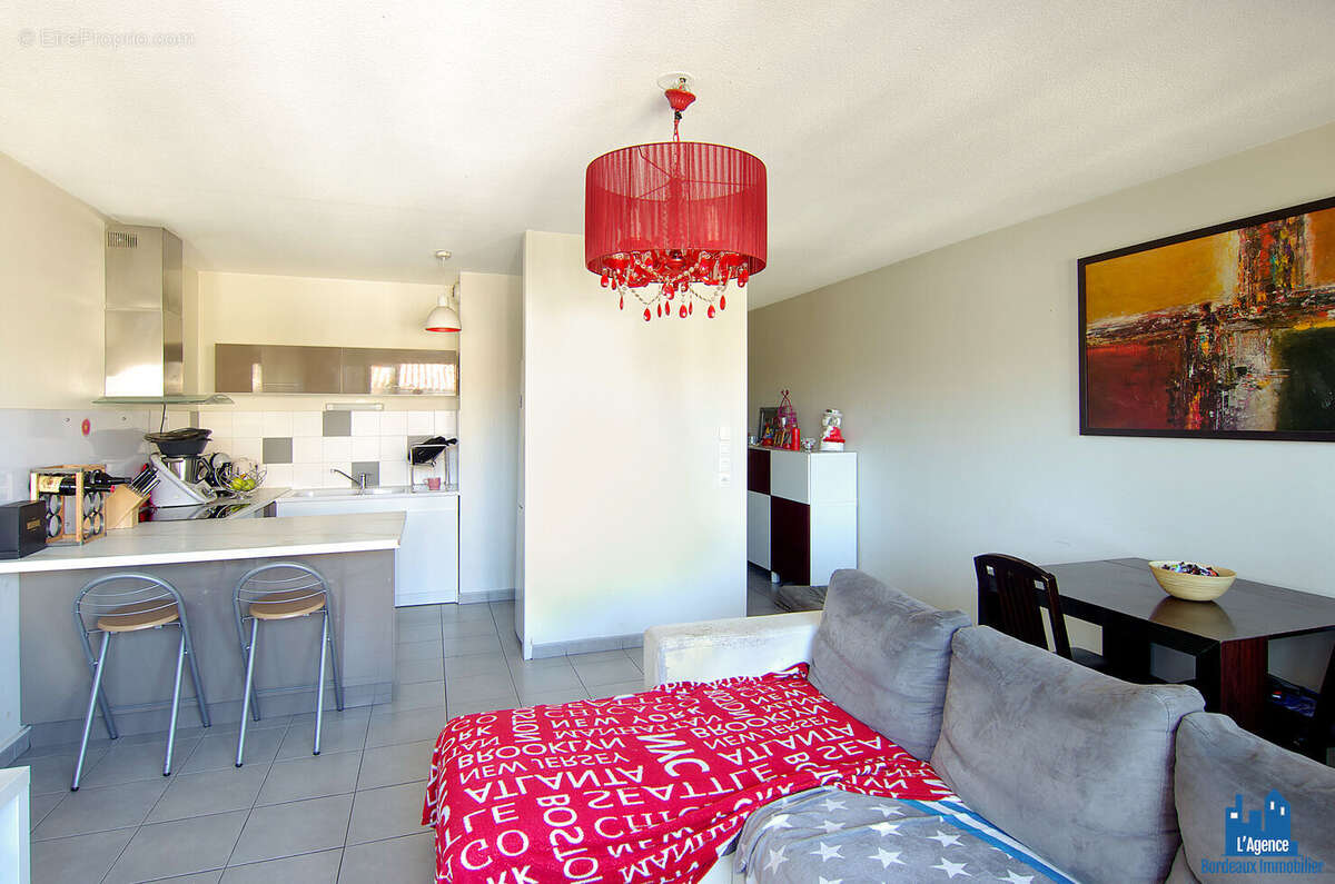 Appartement à BEGLES