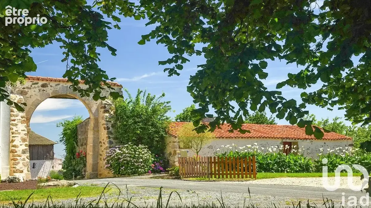 Photo 1 - Maison à LES HERBIERS