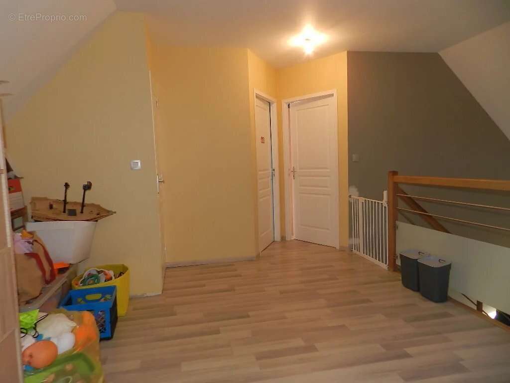 Maison à FRESNEY-LE-VIEUX