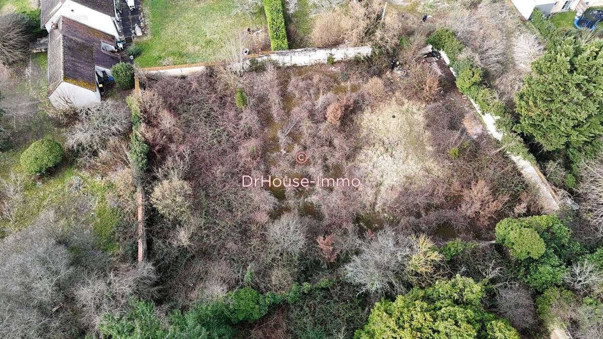 Terrain 2449 m² à Amilly  - photo 4