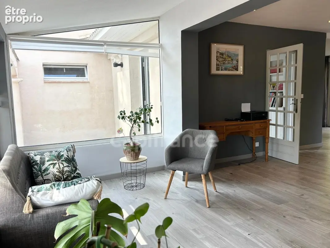 Maison de plain-pied 5 pièces de 204 m² avec piscine sur plus de 2 000 m² de terrain COURNONTERRAL (34) - photo 6