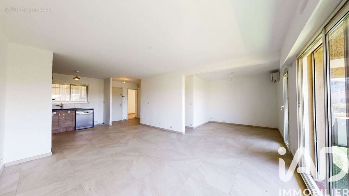 Photo 4 - Appartement à SIX-FOURS-LES-PLAGES