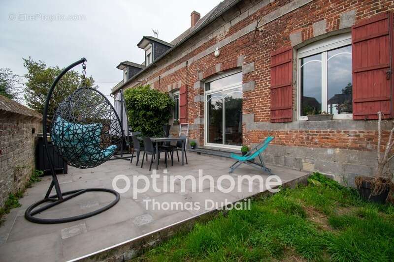 Maison semi individuelle de caractère à fort potentiel - photo 9