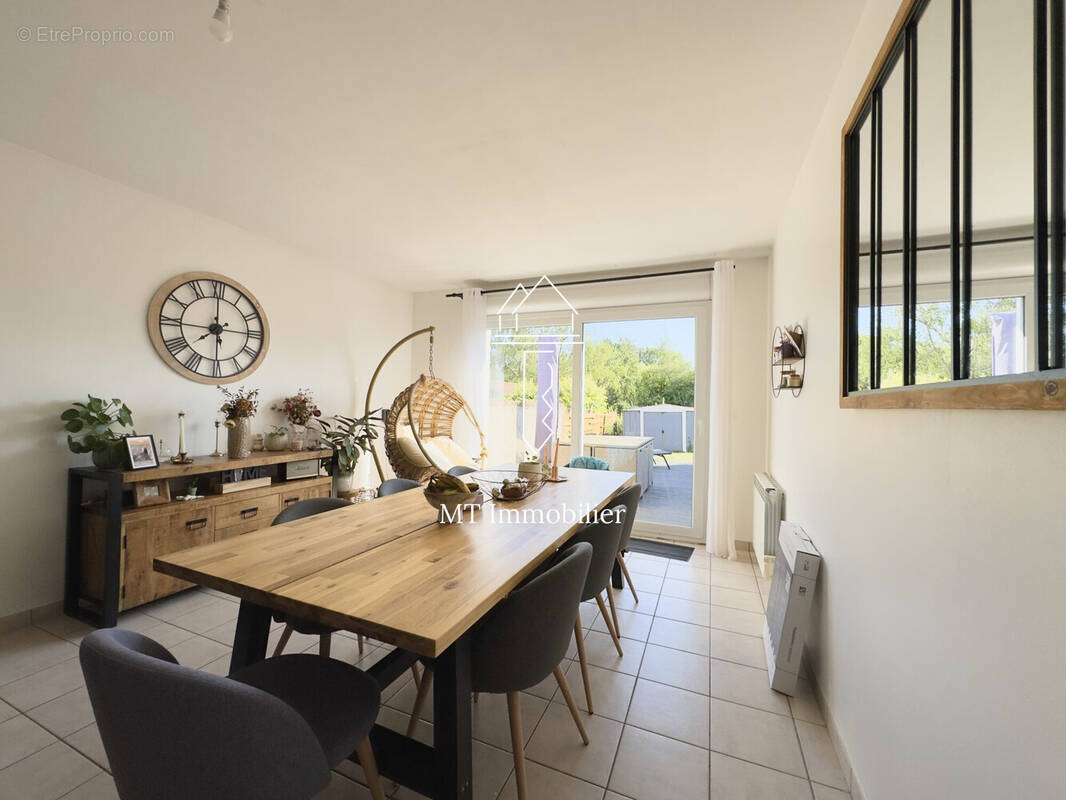 Maison à ATTIN