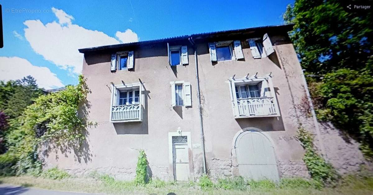 Maison à COMPEYRE