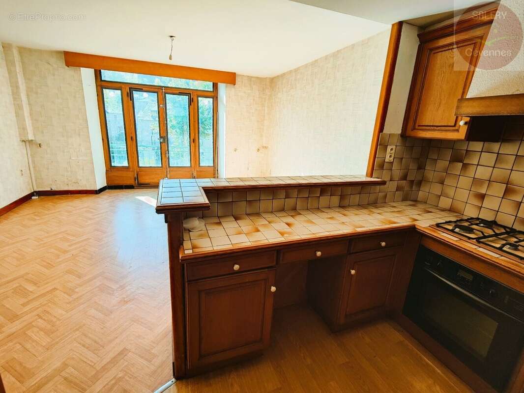 Maison à LE PONT-DE-MONTVERT