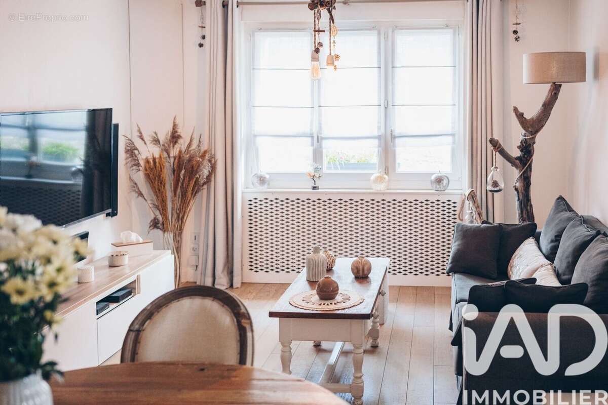 Maison 155 m² à Angoulins  - photo 6