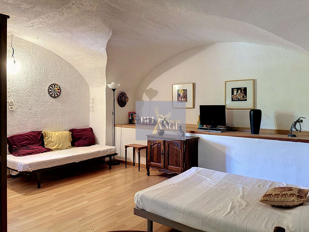 Le charme de la pierre allié à un revenu locatif ! - photo 37