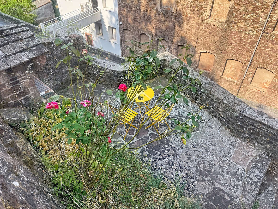 Maison Pierres T3 au calme avec terrasse et jardin - photo 17
