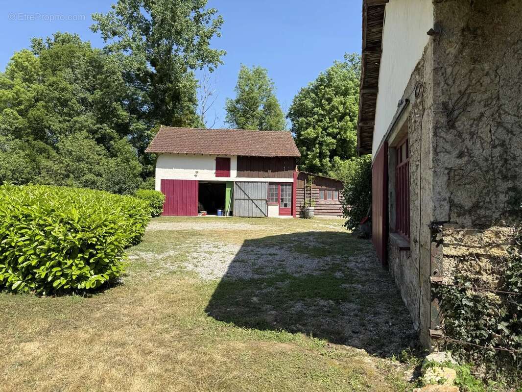 Maison à ALLOUE