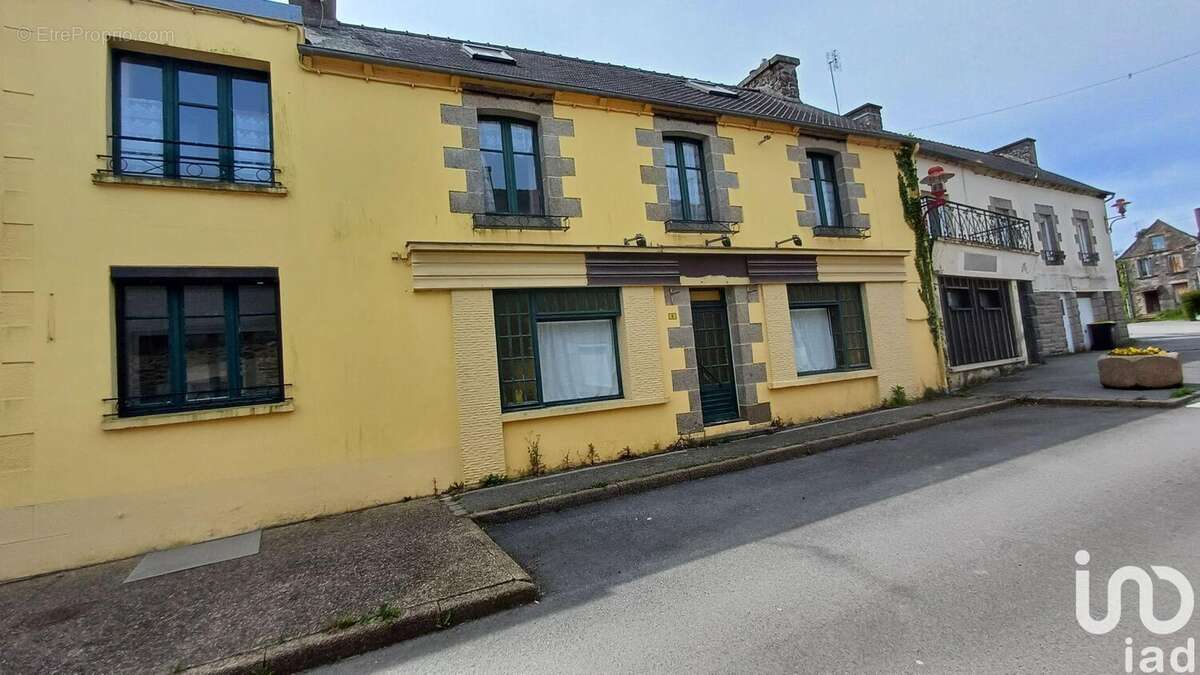 Photo 2 - Commerce à SAINT-BARNABE