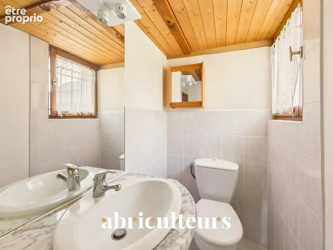 Maison 5 pièces de 110 m² au calme absolu avec piscine en vente à Puyloubier (13114) - photo 7
